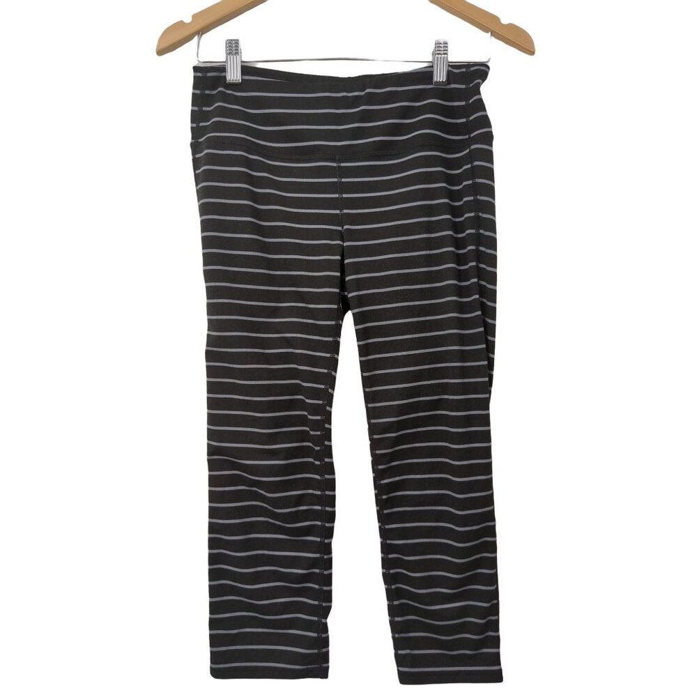 Athleta Chaturanga Capri Leggings Womens S‎ Black Gray Striped Athletic Gym